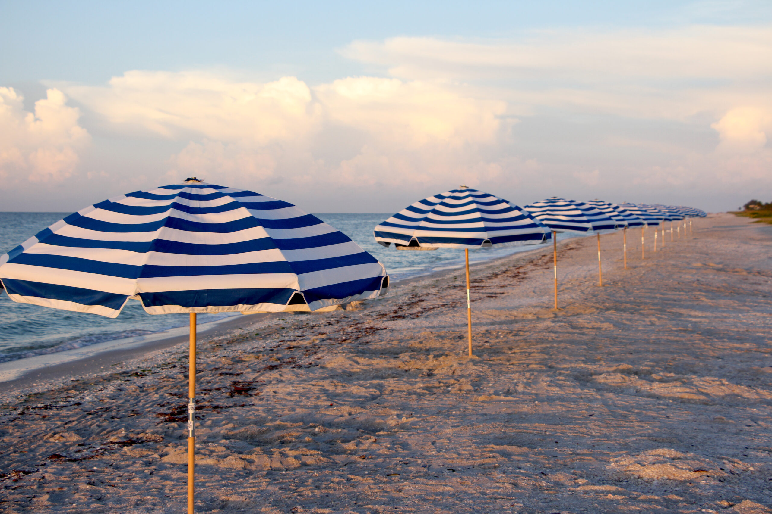 Sanibel Moorings Resort beach umbrellas